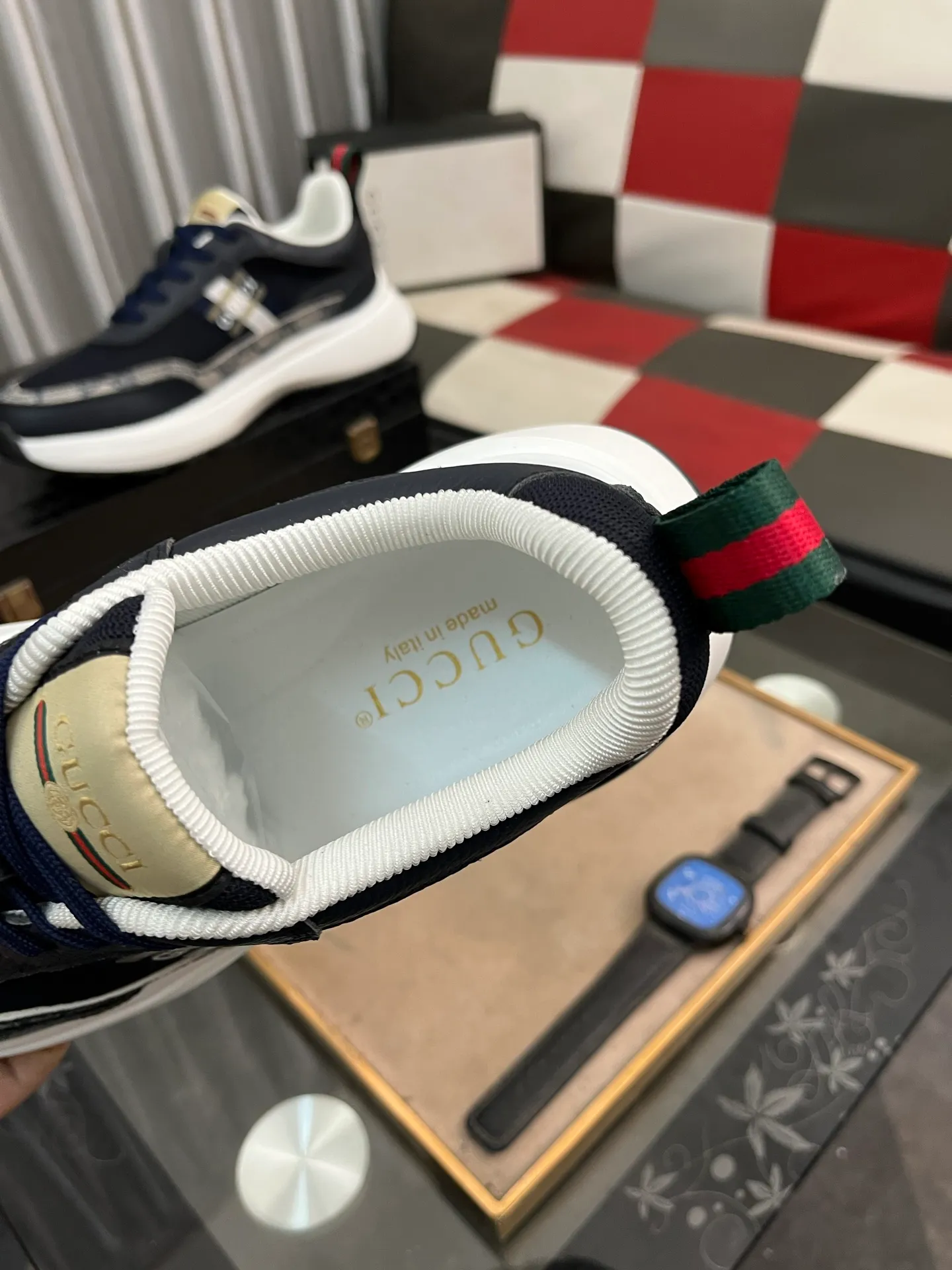 Men's Men's Shoes💰458⌚️⌚️[GUCCI] Gucci men's casual shoes are absolutely popular🔥The ultimate matching item for trendy men! The charm of super texture is unstoppable. This is the main recommendation. The upper is made of high-quality cowhide, with pig lining feet and wear-resistant rubber sole. It is noble and elegant! Extremely comfortable🎁🎁You can be as handsome as you want💪 Size 38-44! 2️⃣colors available